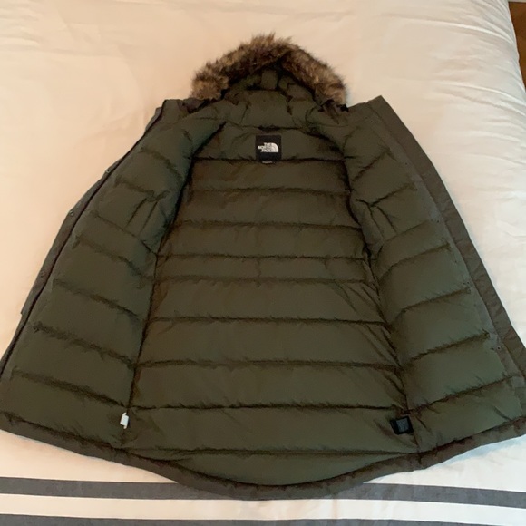 The North Face Downtown Parka - Picture 6 of 13